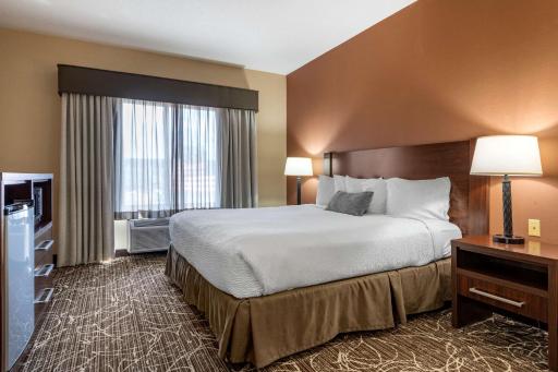 Best Western Plus Chelsea Hotel - Housity