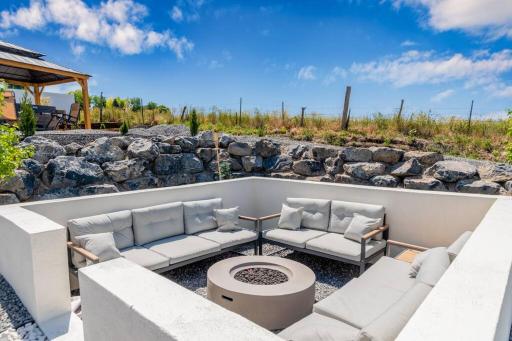 Buena Vista Lodge w/ Hot tub, Theatre, and Gym - Housity