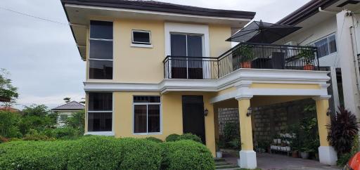 Fonte di Versailles Vacation Home for Rent @ Minglanilla Cebu Philippines - Housity