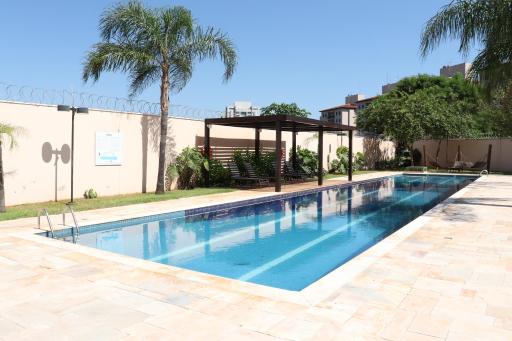 Flat com Wifi, Piscina, Split e Estacionamento - Housity