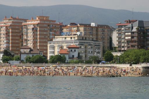 Las Rocas Playa Hotel - Housity