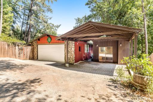 Russian River Rendezvous - Housity