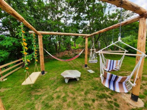 Cabana Loris - Housity