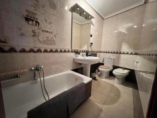 Las Parras House - Casa en Torredelcampo - Housity