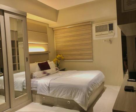 METRO STYLE LIVING! NETFLIX AND HBO GO READY! - Housity