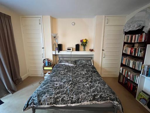 Room with A View - Housity