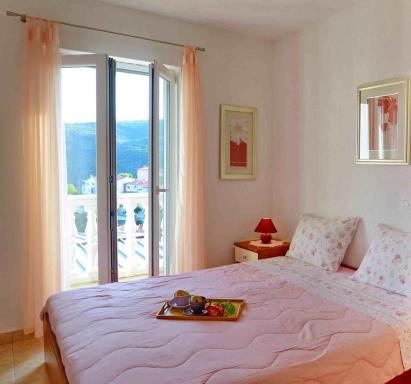 Holiday house with a swimming pool Rabac, Labin - 16681 - Housity