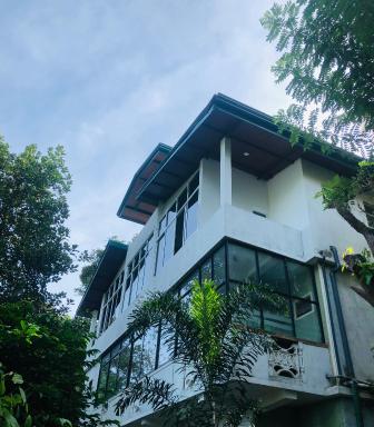 Kandy River Garden - Housity