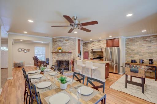 Yellow Stone: Chef's Kitchen, Patio & Location - Housity