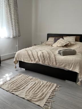 Serendipity Love - Housity