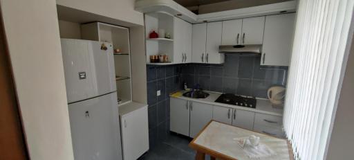 Budget One Room Apartment - Housity