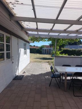 Stuelejlighed med have og overdækket terrasse - Housity