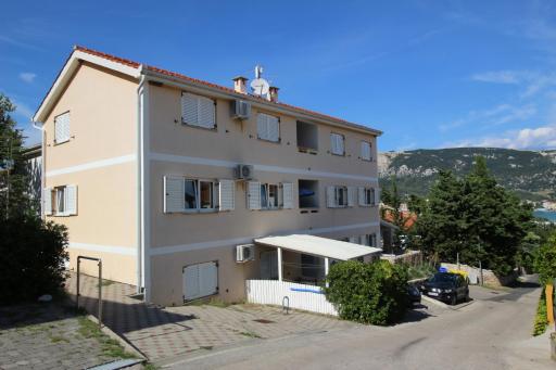 Apartments with a parking space Baska, Krk - 18794 - Housity
