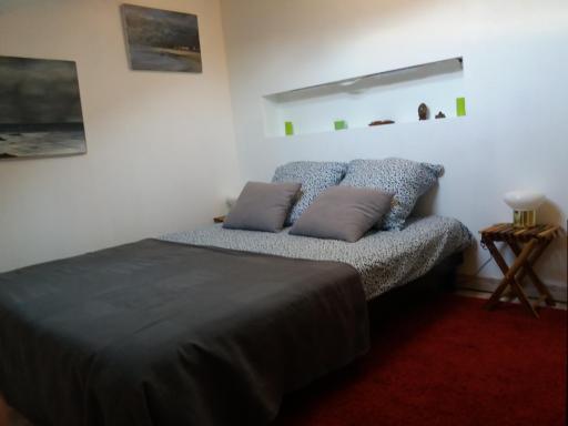 4 chambres kitchenette parking option piscine - Housity