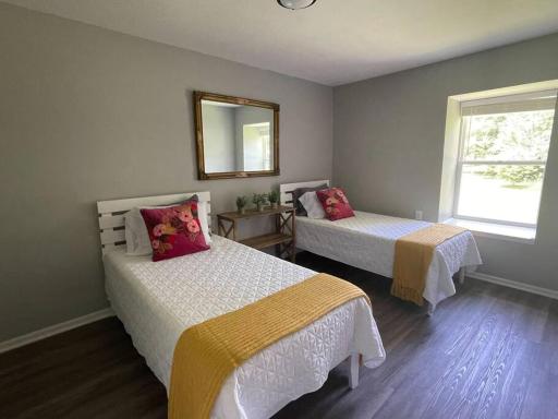 The Deannie Apt #6 - Simple and Homey 2bd w/ WiFi - Housity