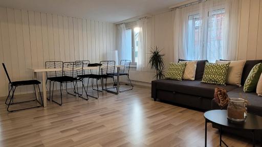 Sechs Bergspitzen - Housity