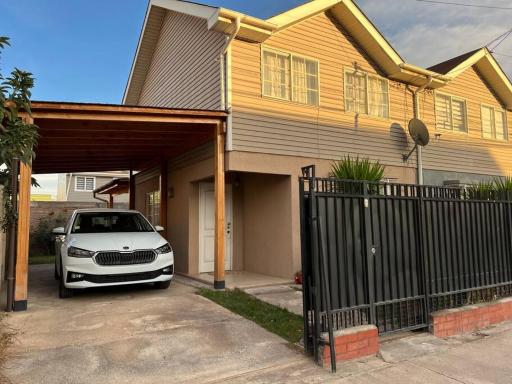 Cómoda Casa en mejor sector de la ciudad - Housity