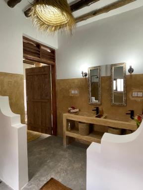 Olamanga Beach Villa Adults Only - Housity
