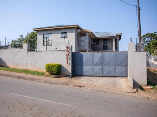 Ekasi Apartments - Housity