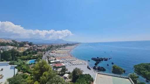 Nice Apartment near sea in Scalea, Italy - Housity