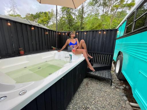 BusHotel Puerto Viejo with private Hot Tube very close to town - Housity