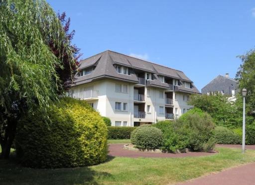 GRAND Appart 46m² en ville à 10 mn de la plage - Housity