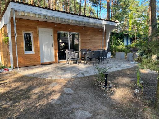 Idyllischer Bungalow am Badesee - Housity