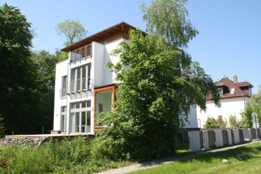 Villa am Meer Terrasse - Housity