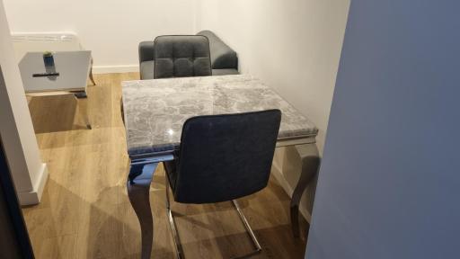 Budget Hotl Aparts - Housity
