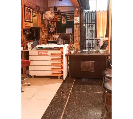 Hotel 7 Spices Restaurant & Banquet By WB Inn - Housity