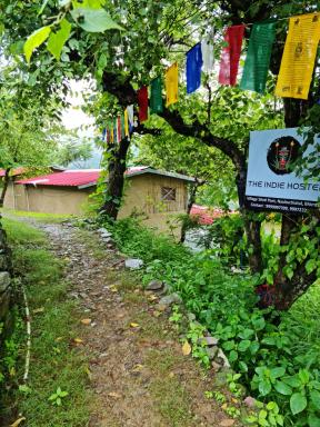 The Indie Hostel Naukuchiatal - Housity