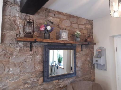 Bluebell Cottage - Housity
