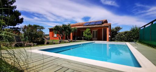 Villa 3 chambres avec piscine privative - Housity