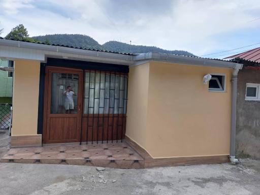 Davids entire place - Housity