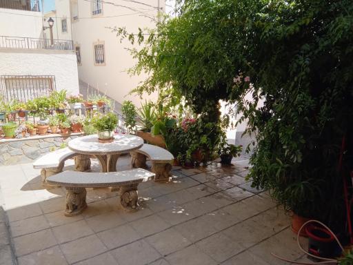 Miguel y Rosa Lúcar - Housity