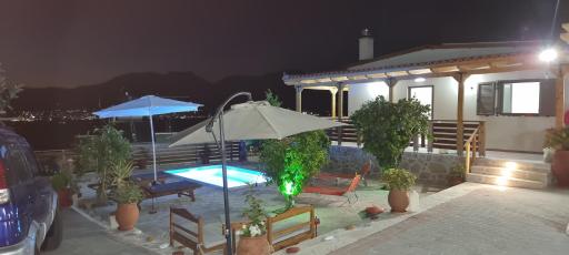 villamichalis peri - Housity