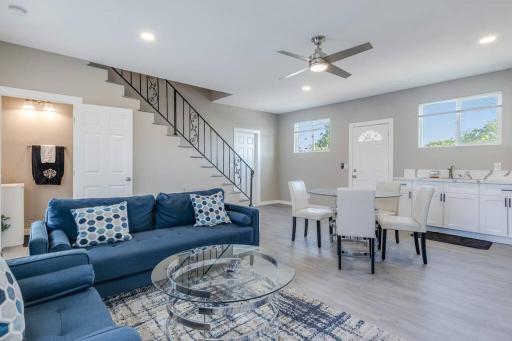 Gorgeous Luxury POOL house - 15min to Disneyland - Housity