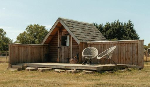 Glamping at the Retreat Wiltshire is rural bliss - Housity