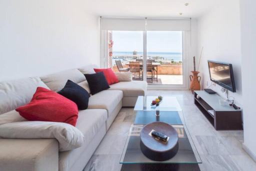 Expoholidays - Puerto Aguadulce (Av Carlos III 432 3ºI) - Housity