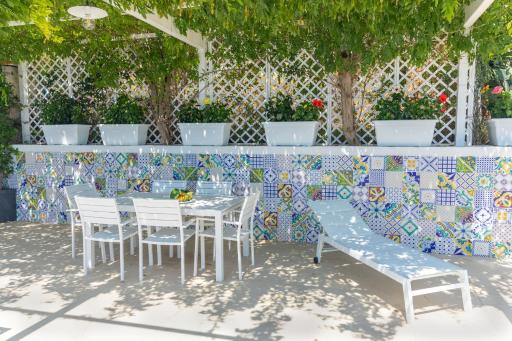 AMORE RENTALS - Casa Blue Star - Housity