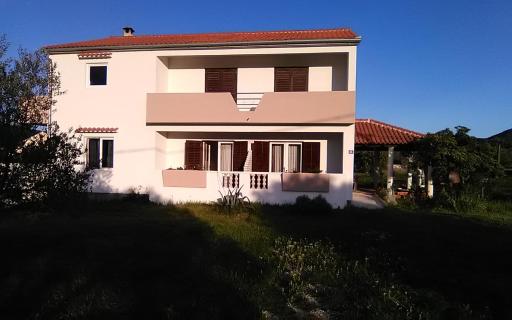 Apartments by the sea Mrljane, Pasman - 12955 - Housity