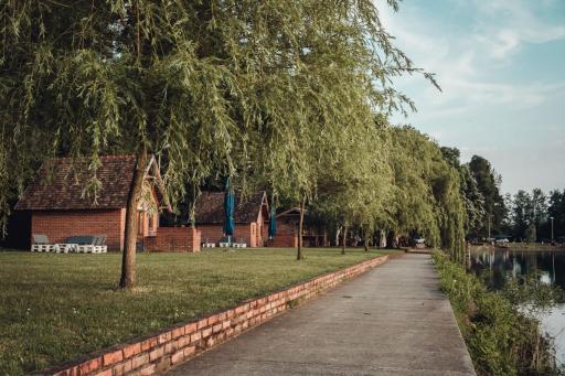 Laguna Club Lake Resort - Housity
