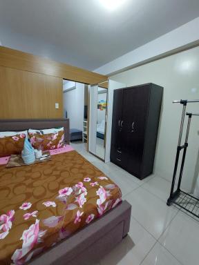 Shell Residences Mall of Asia - Jona - Housity