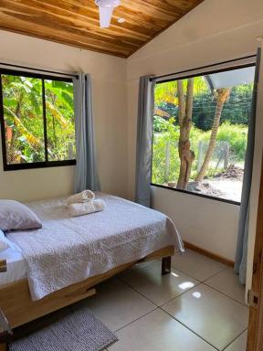 Beautiful 2-bedroom home OR Studio Apartment OPTION in Santa Cruz - Housity