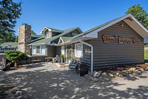 Black Forest Inn Bed & Breakfast - Housity