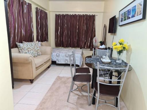 Pet Friendly Staycation in - Housity