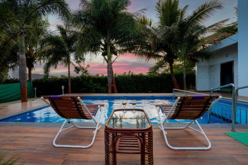 White Coco House 4BHK - Housity