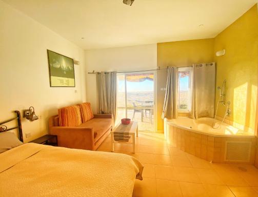 Desert Fantasy - Housity