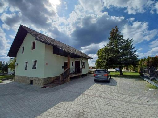 Agim Krasniqi - APARTMENTS - Housity