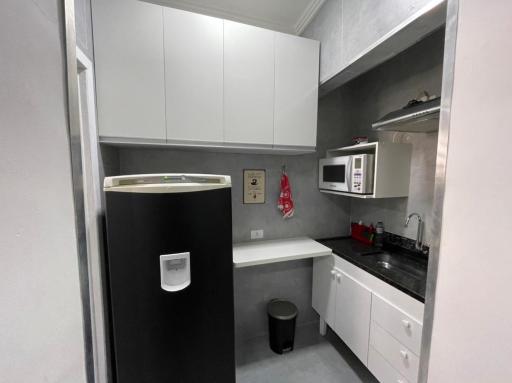 Kitnet Luxo Canto do Forte - Praia Grande - Housity